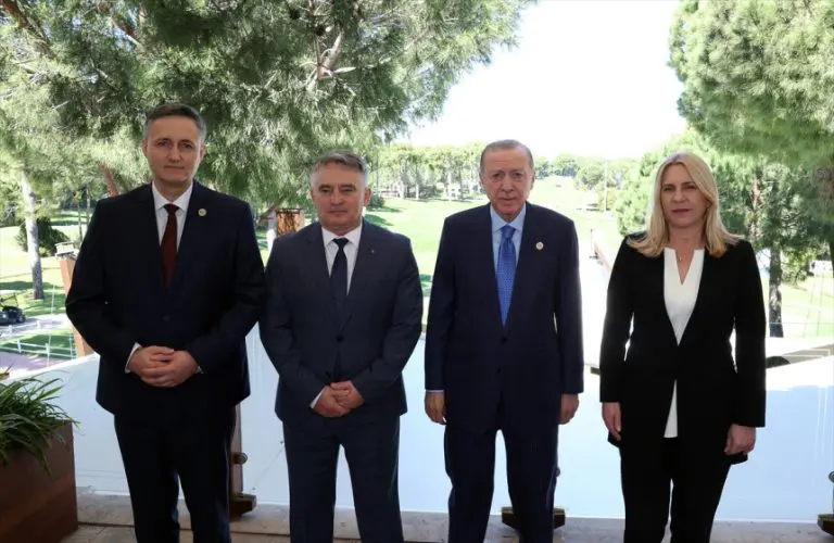 Erdogan članovima Predsjedništva BiH: Evo šta im je poručio iza zatvorenih vrata!