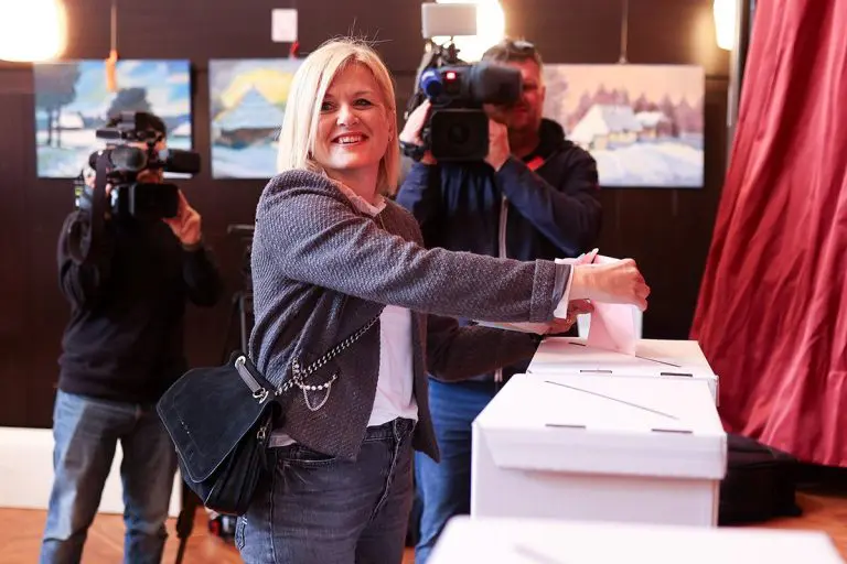 Ko je Iva Rinčić – žena koja ruši SDP u njihovoj utvrdi