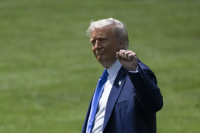 Trump objavio: Zelenski može odmah prekinuti rat, a evo na šta da ne računa
