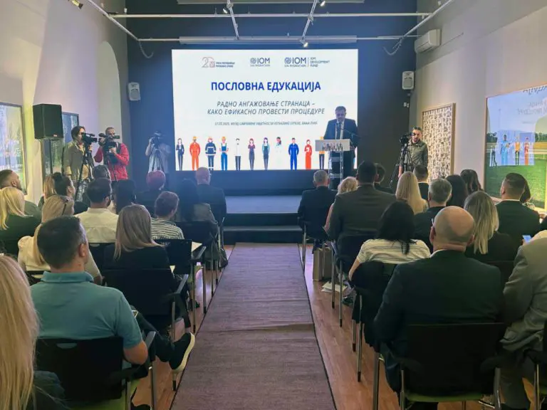 Uvoz radne snage postaje nužnost: Strani radnici u Srpskoj uskoro za samo 30 dana, ali i dalje bez strategije za zadržavanje domaćih