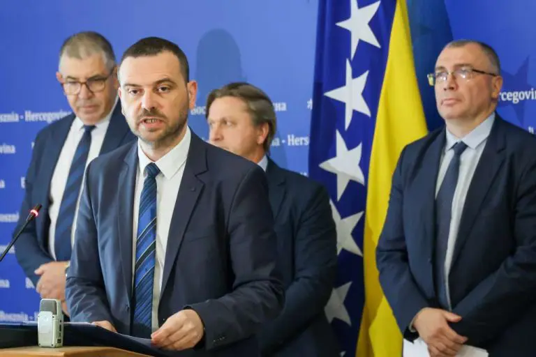 Novi zakon uvodi zatvorske kazne za pljačku u javnim nabavkama