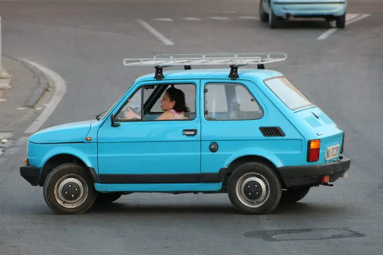 Koliko se u Jugoslaviji moralo raditi za kupovinu automobila? Peglica je bila najjeftinija