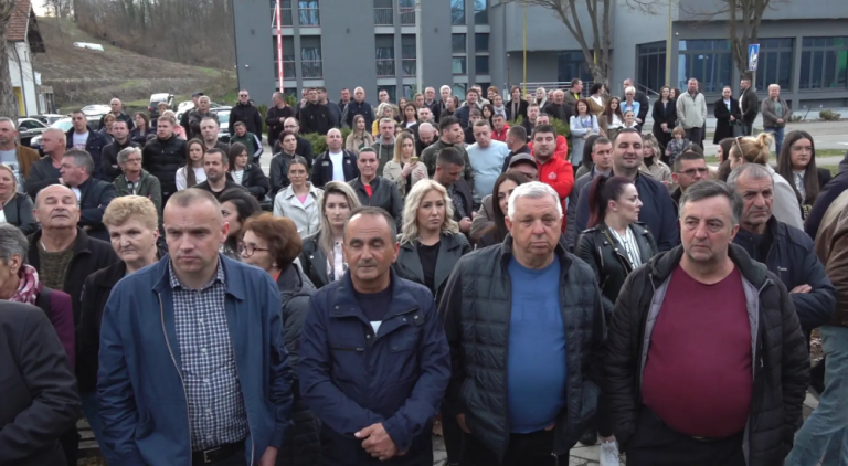 POBUNA U REPUBLICI SRPSKOJ: Građani idu do kraja –„Nećemo skrštenih ruku gledati kako nam oduzimate ono što je naše…“