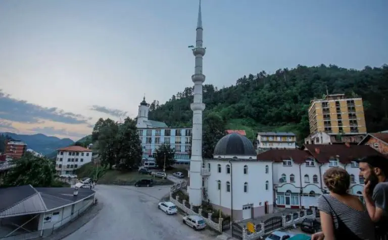 Prvi protesti radnika u svijetu zabilježeni u Srebrenici 1427. godine