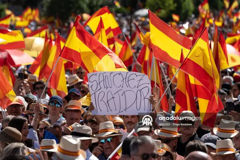 Desetine hiljada ljudi na ulicama Madrida, imaju jedan zahtjev