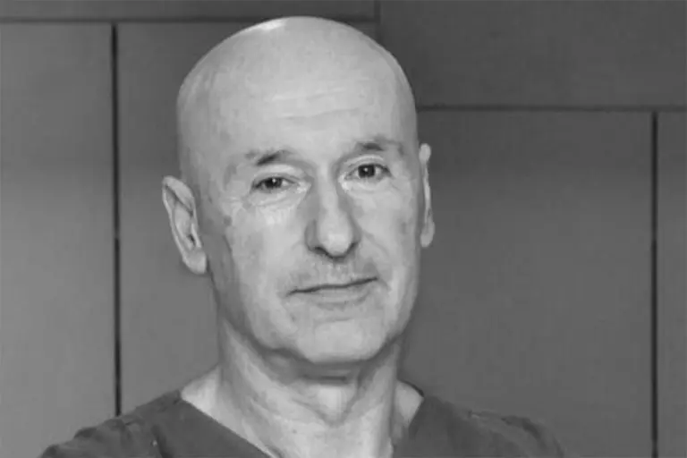 Svijet je napustio ugledni profesor, vrsni hirurg i ljekar prof. dr. Emir Solaković