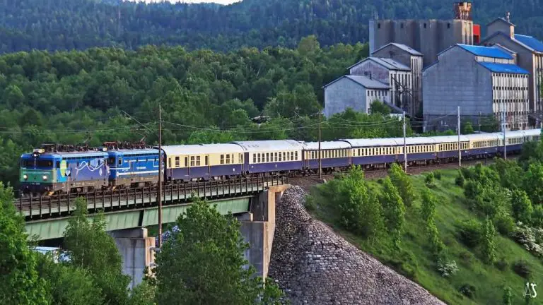 Plavi voz ponovo vozi: Kroz Balkan u luksuzu, kao na filmovima