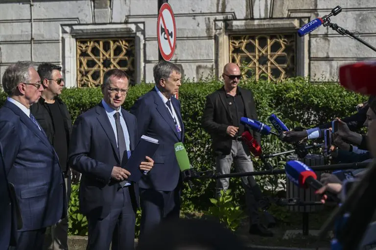 Rusija nudi dvije opcije za prekid vatre u Ukrajini. I jedna i druga znače kapitulaciju za Zelenskog