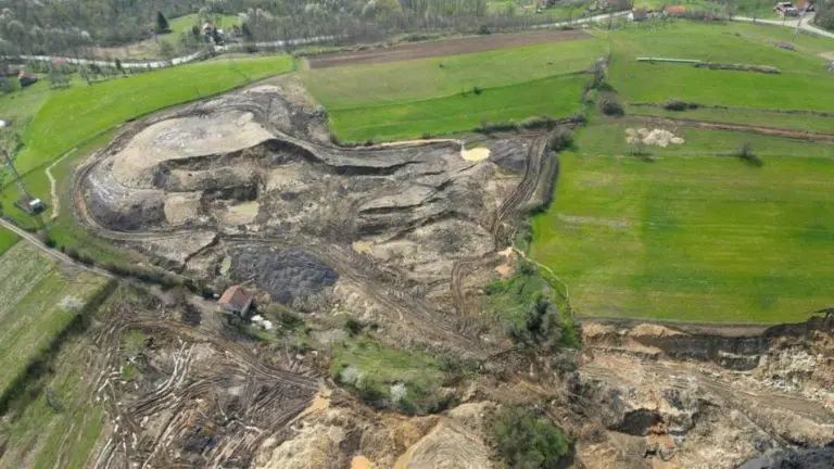 Mještani Bukove Kose tvrde da ih truje ugalj, nadležni kažu – vazduh nije zagađen