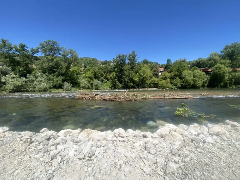 Centar za životnu sredinu apeluje: STOP betonizaciji zelenih obala Vrbasa u Banjaluci!