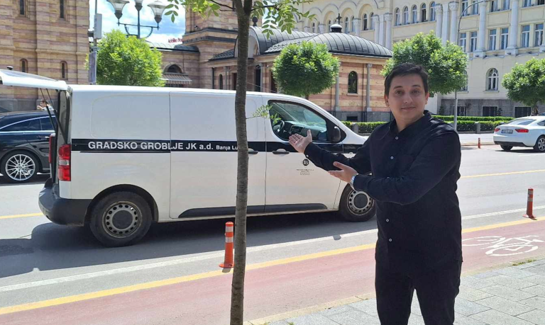 Nova oslabađajuća presuda u slučaju “Sahrana demokratije” u Banjaluci