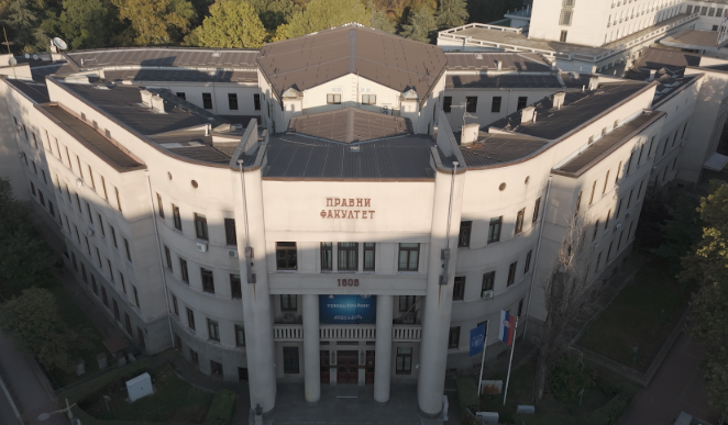 Student pretukao profesorku i radnika obezbjeđenja na Pravnom fakultetu!