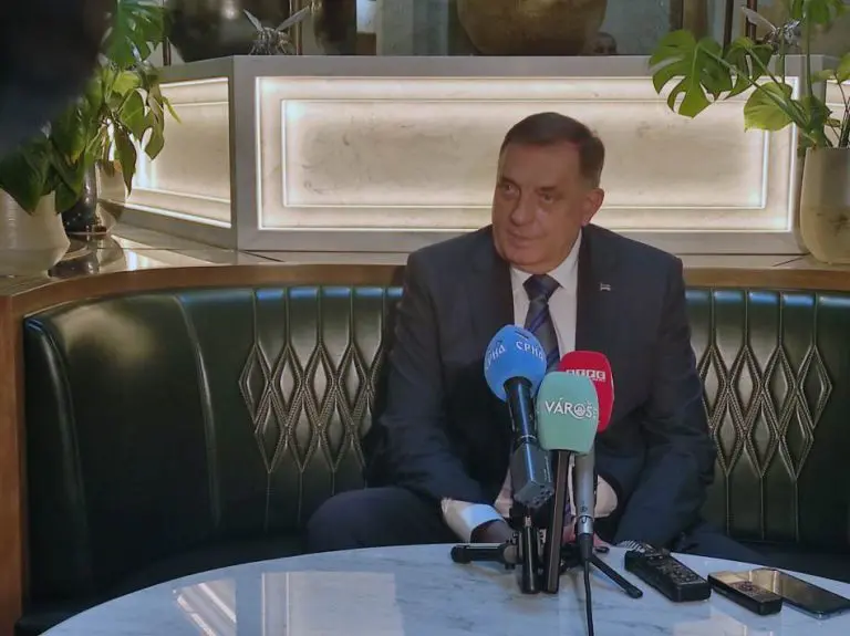 Dodik iz Budimpešte: PIK ne postoji ni u jednom formalnom aktu