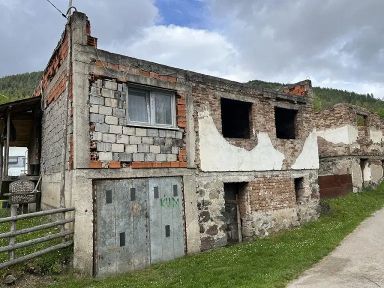 Priča iz izbjeglištva 1995: Tri dana nismo jeli, spavala sam na betonu 