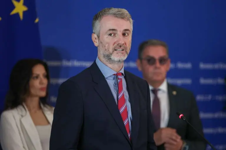 Konzorcijum logistika BiH upozorava ministra Fortu: Reforma blokirana, vozači hapšeni u EU
