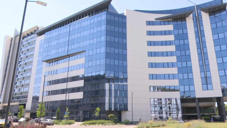 Uprkos zabrani Parlamenta: Vlast ponovo pokušava kupiti zgradu Grand Trejda za UIO BiH