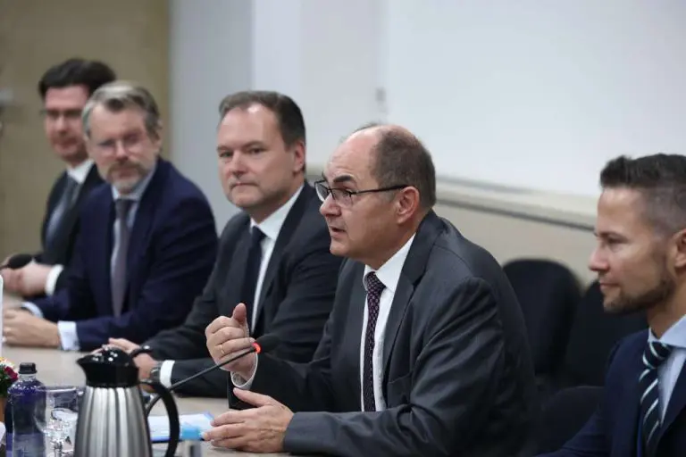 Predsjednici političkih stranaka danas sa članovima PIC-a