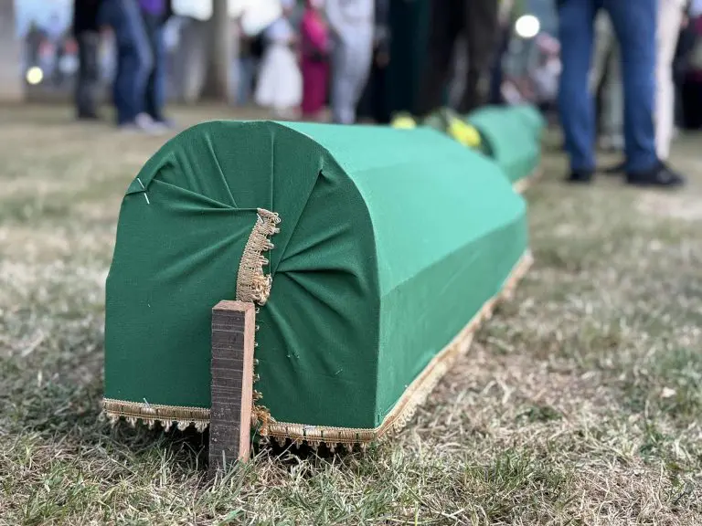 Sve spremno za ukop sedam žrtava genocida: Najmlađa žrtva imala 19, najstarija 67 godina