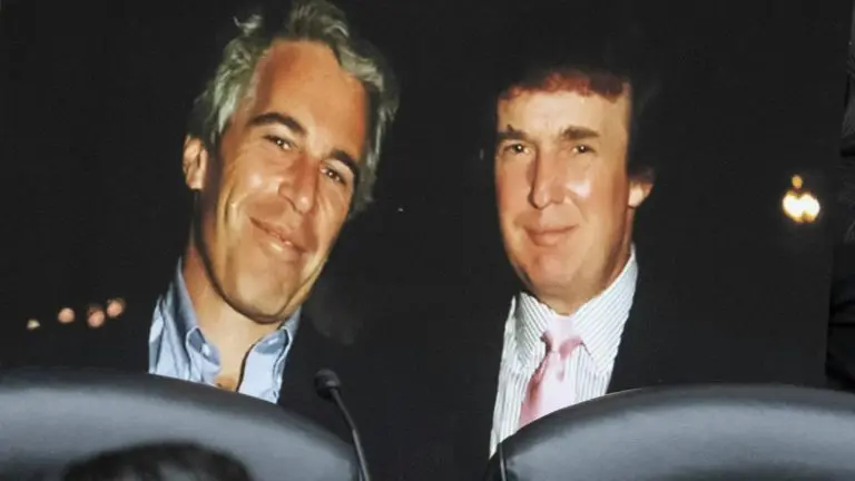 Trump bijesan zbog Epsteina: Demokrati šire novu prevaru protiv mene!