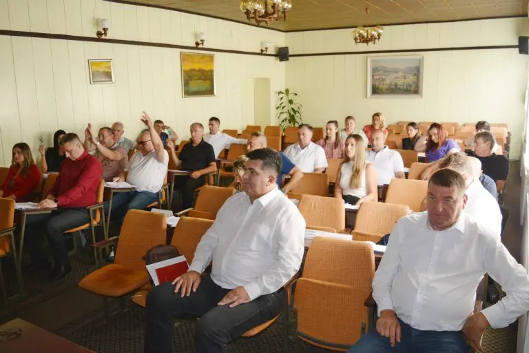 Jednoglasno usvojena Rezolucija o sprječavanju otvaranja rudnika litijuma na Majevici, danas protest u Loparama