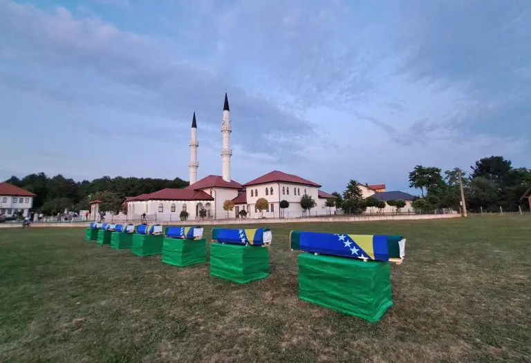 MC Kamičani: Sahranjeno sedam žrtava sa područja Prijedora
