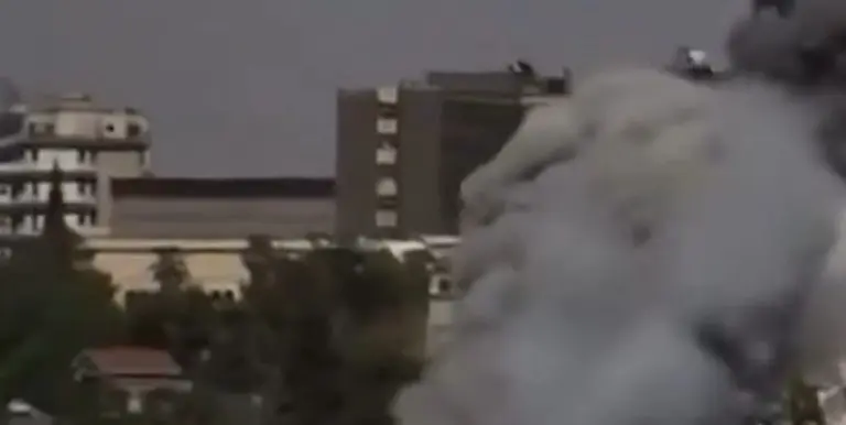Izrael žestoko napao, napadi na Generalštab i Predsjedničku palatu u Damasku