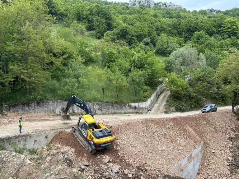 Jablanica: Završena sanacija puteva u selima pogođenim poplavama