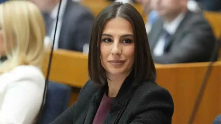 Jeftiniji lijekovi ne mogu, ali 100 miliona za kuma može!?