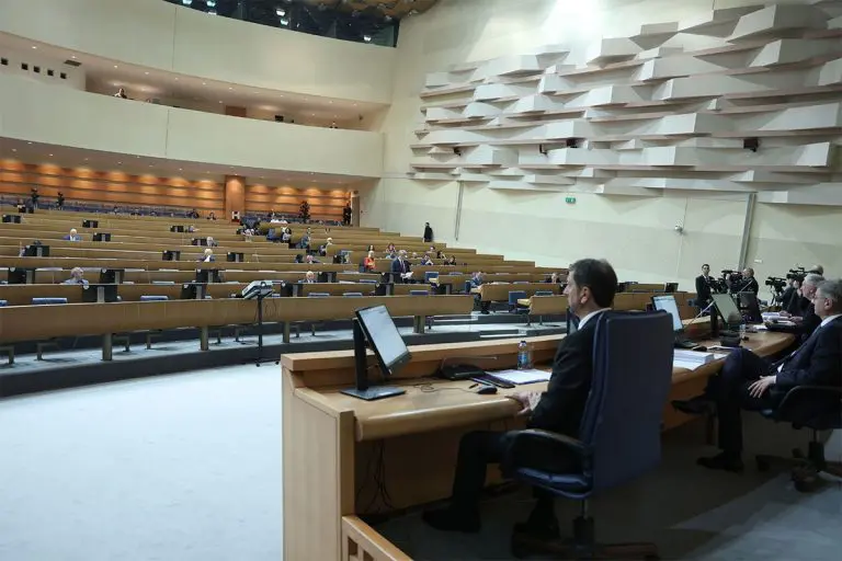 Budžet 1. septembra pred poslanicima, male šanse da bude usvojen