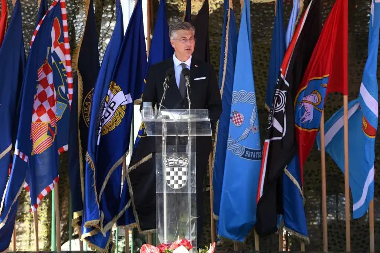 Plenković u Kninu: “Oluja spriječila novu tragediju u BiH”