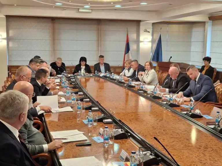 Veto na referendum u RS: Klub Bošnjaka smatra da je ugrožen vitalni nacionalni interes