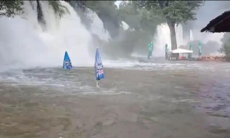 Pogledajte kako izgleda vodopad Kravica (VIDEO)