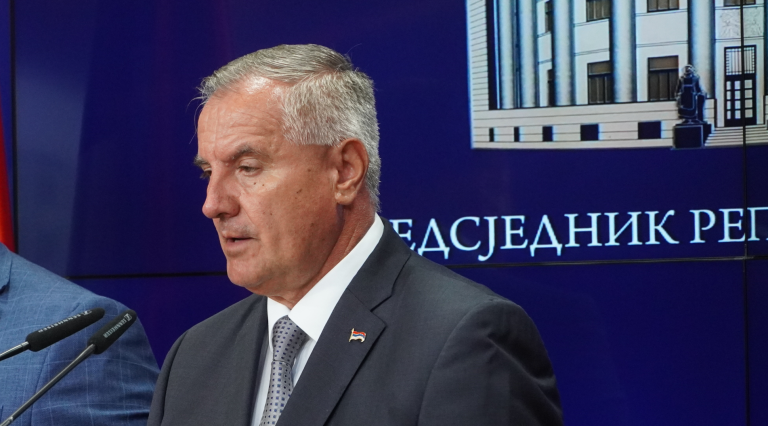 Radovan Višković podnio ostavku!