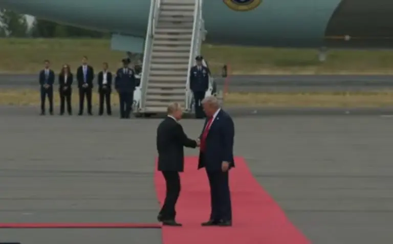 Donald Trump i Vladimir Putin susreli se na Aljasci