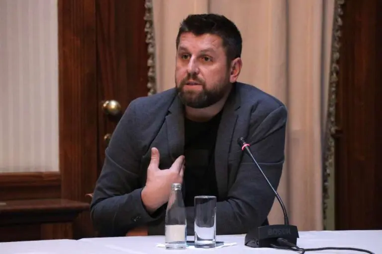 Duraković: Nastavljam raditi posao potpredsjednika RS i neću napustiti Banjaluku