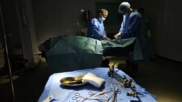 Rade na infuzijama: Izgladnjeli i iscrpljeni ljekari u Gazi i dalje spašavaju živote