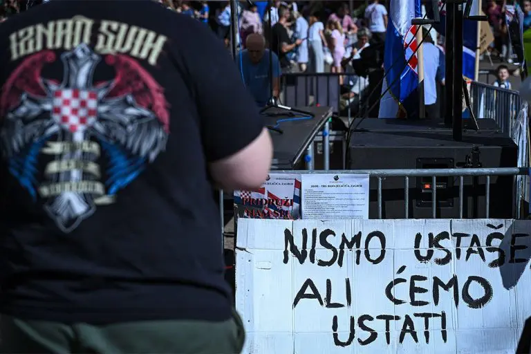 Protest u Zagrebu: “Nismo ustaše, ali ćemo ustati”