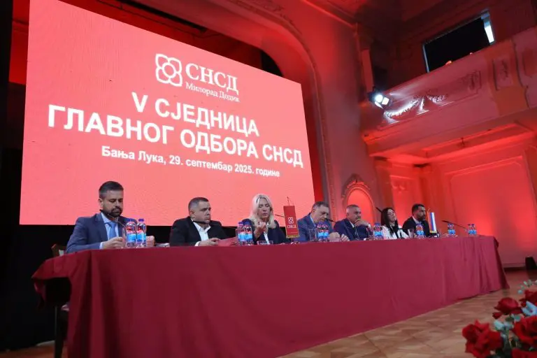 ODLUČENO!SNSD izlazi na izbore