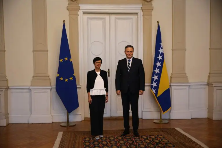 Bećirović razgovarao s komesarkom EU za proširenje: Dodikovo djelovanje usporilo reformske procese