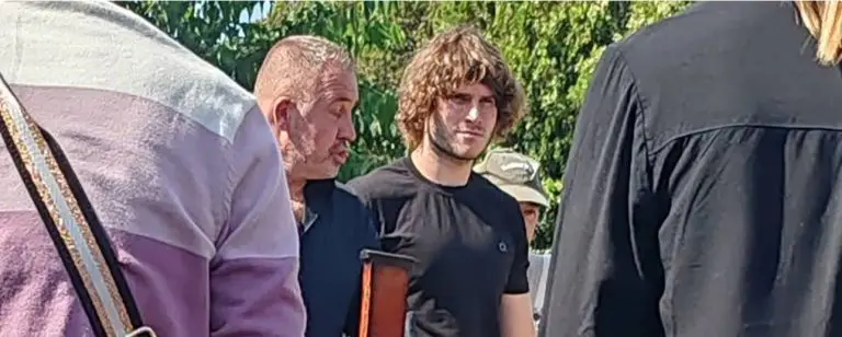 Za isto delo navijačima kućni pritvor, studentu Bogdanu Jovičiću zatvor