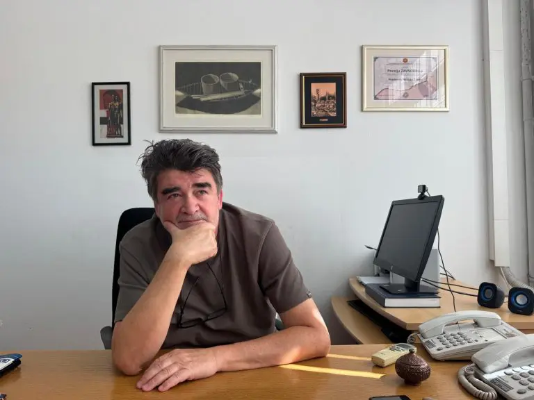 Akademik Ćurak: Poslanike koji su glasali za neustavnu Vladu RS-a pitam da li su glupi, odvojeni od stvarnosti, prepadnuti… Zašto to rade?