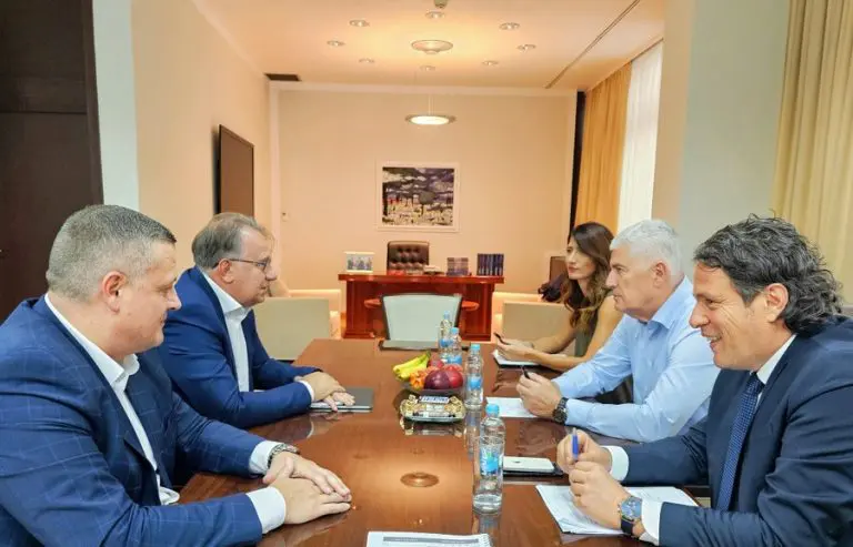 Sastali se Čović i Nikšić: Poručeno da HDZ i SDP nastavljaju zajednički raditi