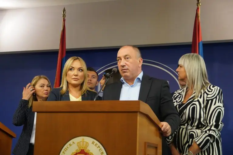 Utvrditi ko je odgovoran: “Neprihvatljivo je da se sve završi hapšenjem nekih delinkventnih momaka”