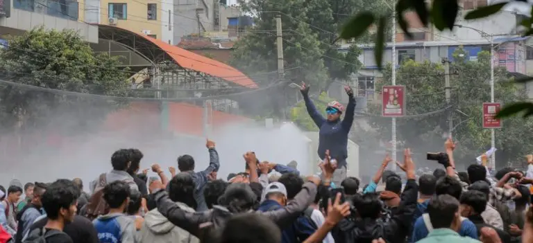 “Ovdje nema ničega”: Mladi Nepalci masovno odlaze, sela ostaju bez života