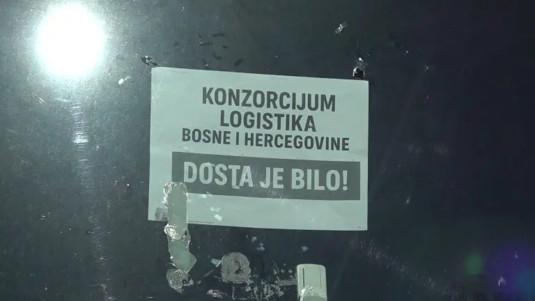 Prevoznici neće da povuku blokade: “Godinu dana upozoravamo i ništa”