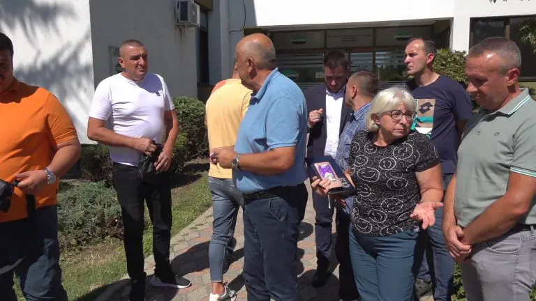 Radnici RiTE Ugljevik ponovo upozoravaju: Plate i proizvodnja u pitanju, mogući protesti