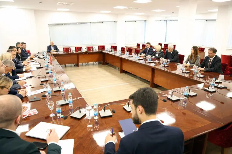 Dodik nakon sastanka sa Čovićem:  Rješenje u BiH bi bilo u tri entiteta