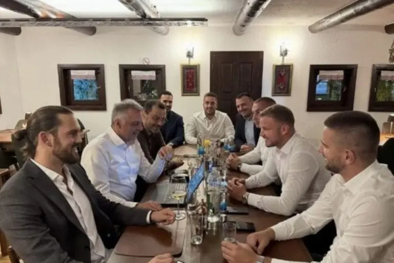 Na Palama danas formiranje novog političkog pokreta: Stanivuković, Radojičić i Kojić udružuju snage