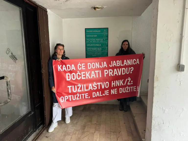 U Donjoj Jablanici izgubljeno 27 života, godina dana kasnije – bez optužnica i osuđenih