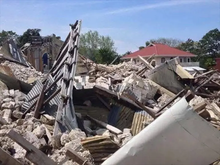 Zemljotres jačine 7,5 stepeni po Richteru pogodio Filipine, jedna osoba poginula, izdato upozorenje na cunami